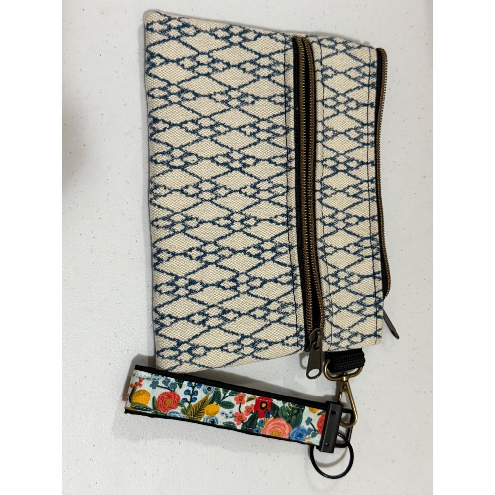 Rachel Joy Geometric Diamond Canvas Wristlet Clutch Blue Cream Floral Strap